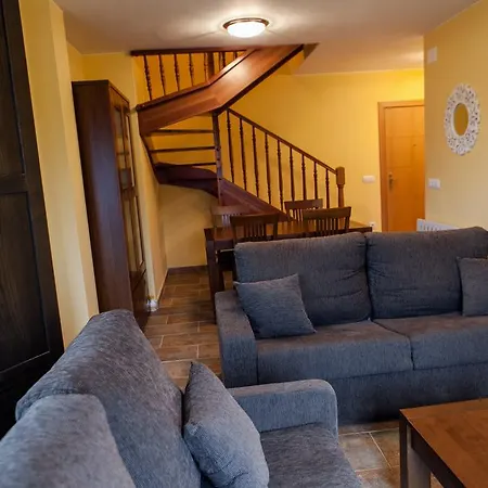 El Balcon De Roda Appartement