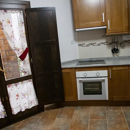 El Balcon De Roda Apartament